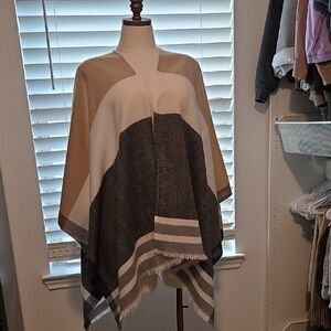 Apt. 9 Blue and White Knit Top